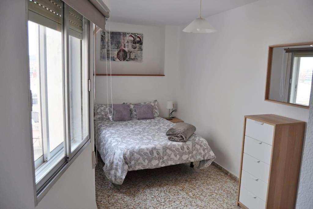 Apartament Apartamento Amplio Y Luminoso Plaza America, Wifi Alicante Zewnętrze zdjęcie